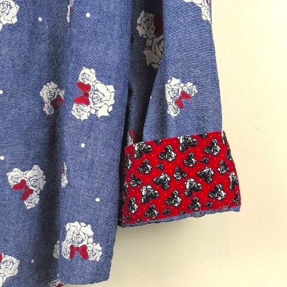 Disney Parks Limited Edition Spring Flower Festival Minnie Mouse Chambray Shirt - Picture 8 of 10
